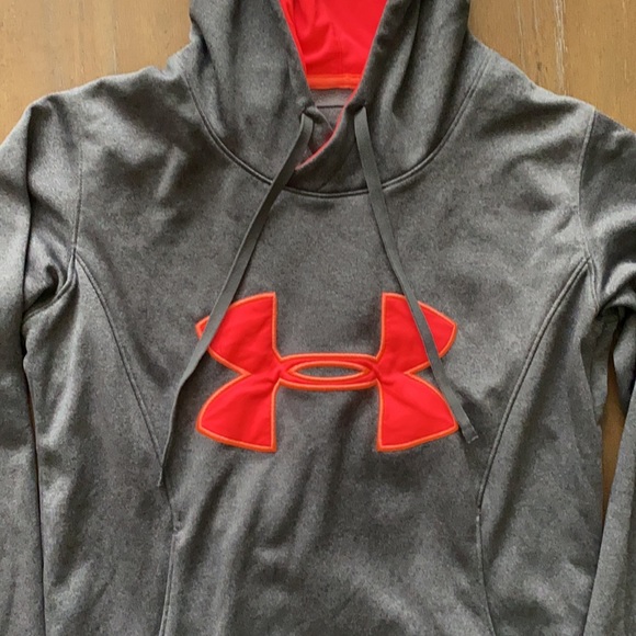 Under Armour Sweatshirt - Picture 4 of 6